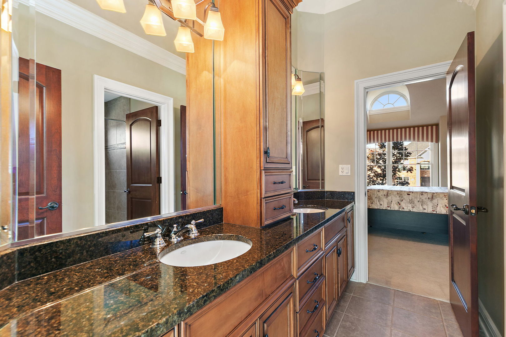 3660 Broadleaf Avenue, Elgin, IL 60124