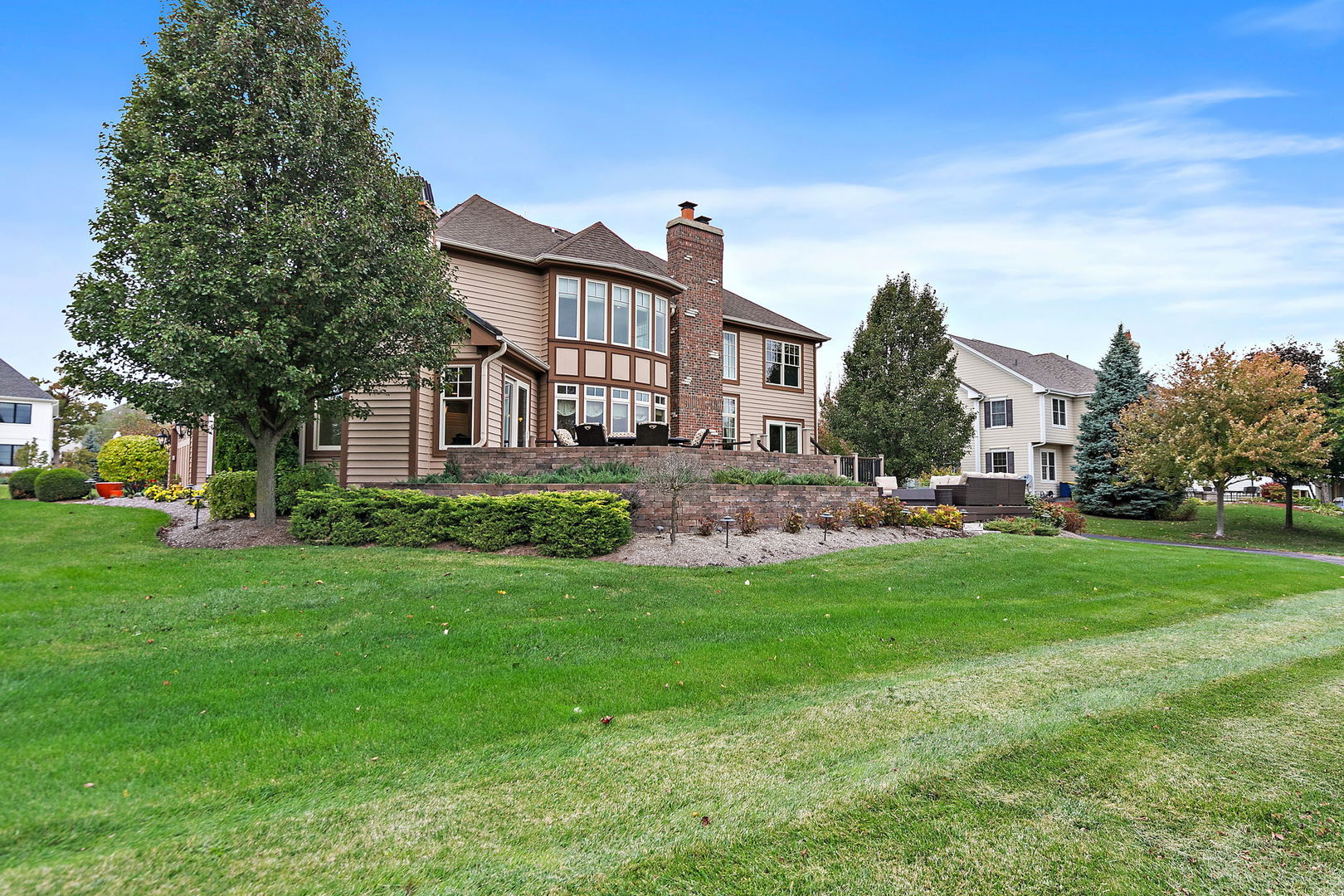 3660 Broadleaf Avenue, Elgin, IL 60124