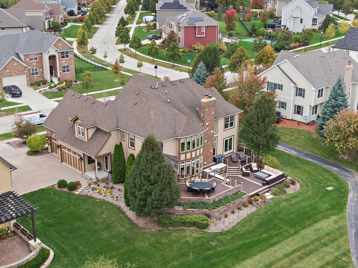 3660 Broadleaf Avenue, Elgin, IL 60124