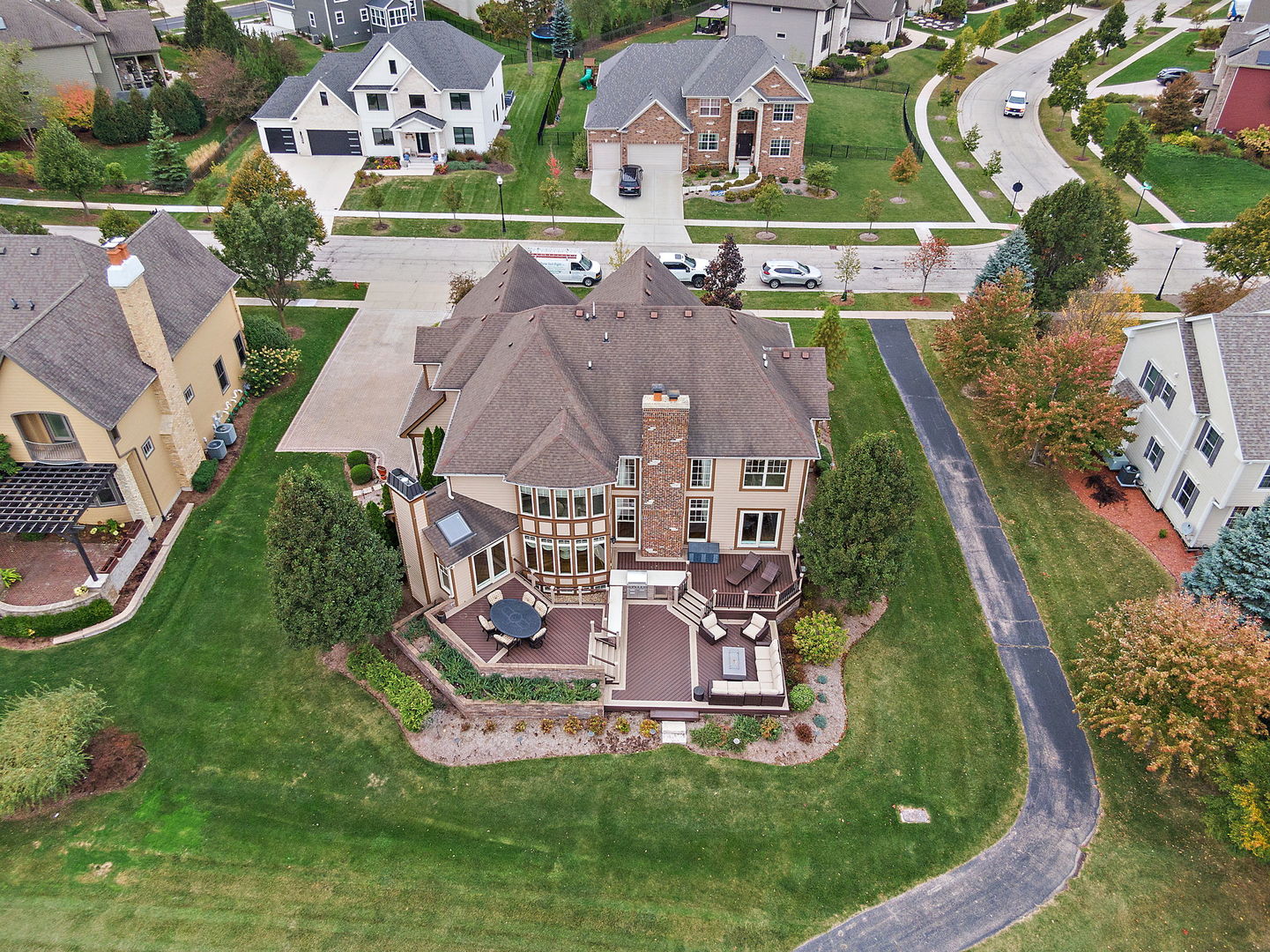 3660 Broadleaf Avenue, Elgin, IL 60124