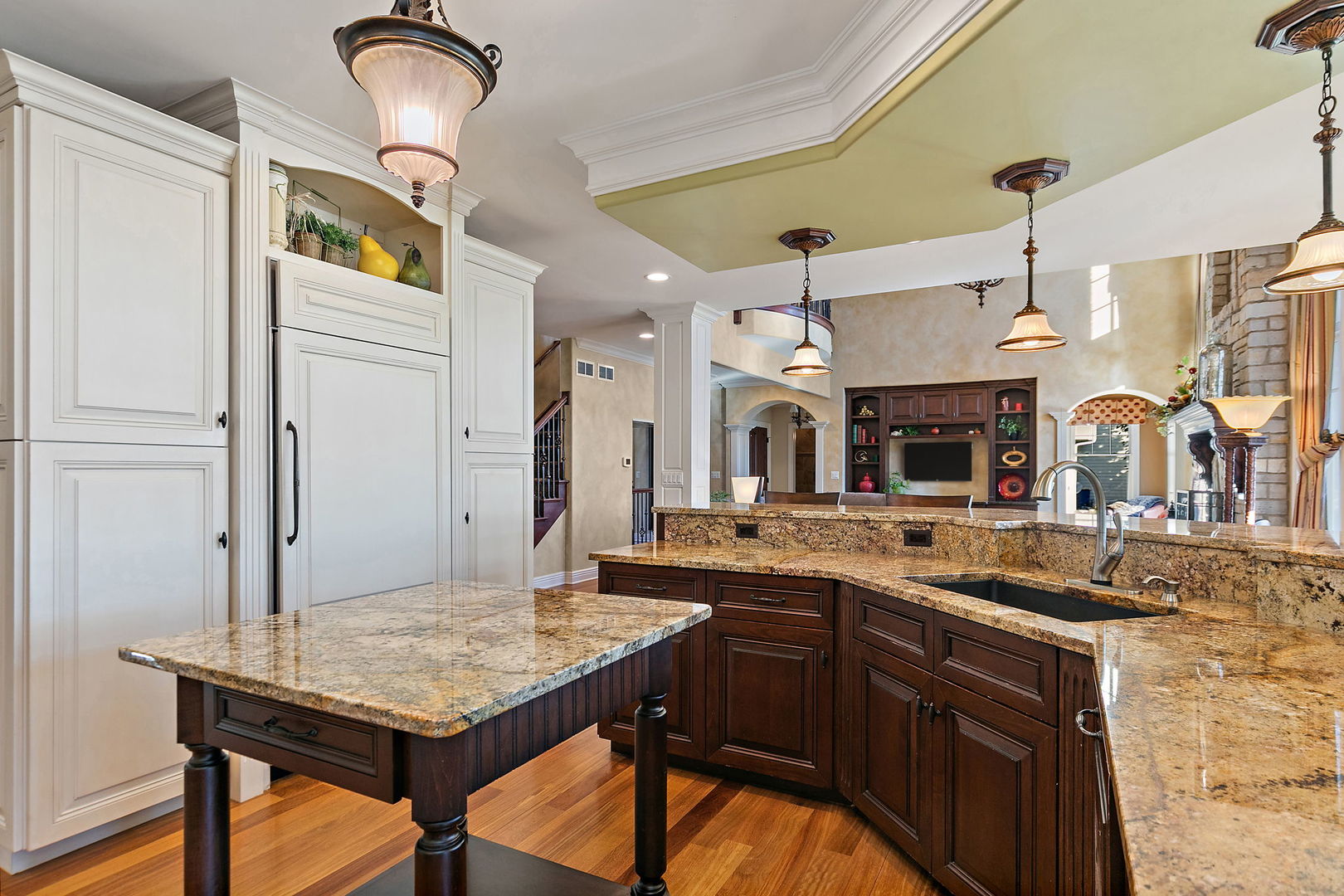 3660 Broadleaf Avenue, Elgin, IL 60124