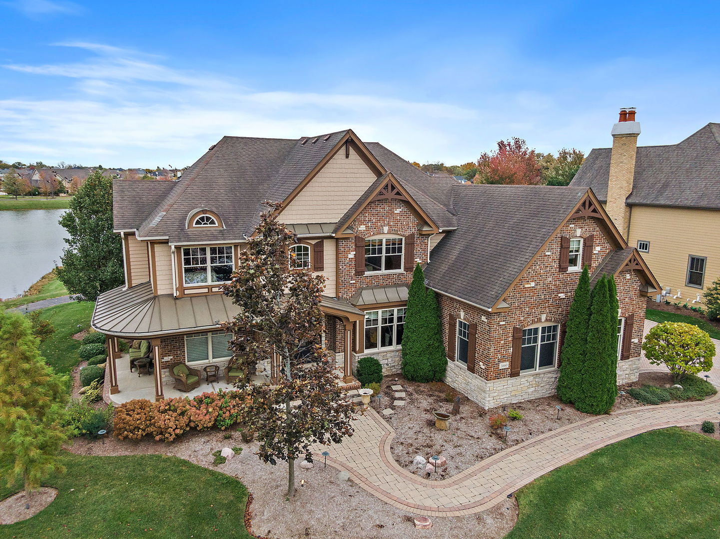 3660 Broadleaf Avenue, Elgin, IL 60124