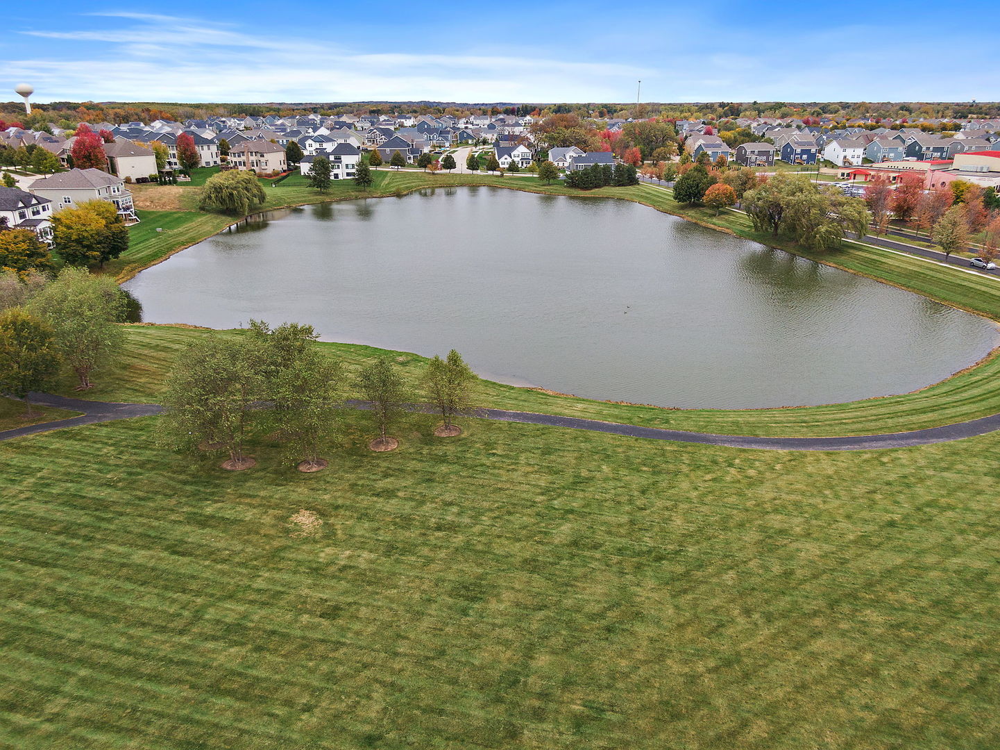 3660 Broadleaf Avenue, Elgin, IL 60124