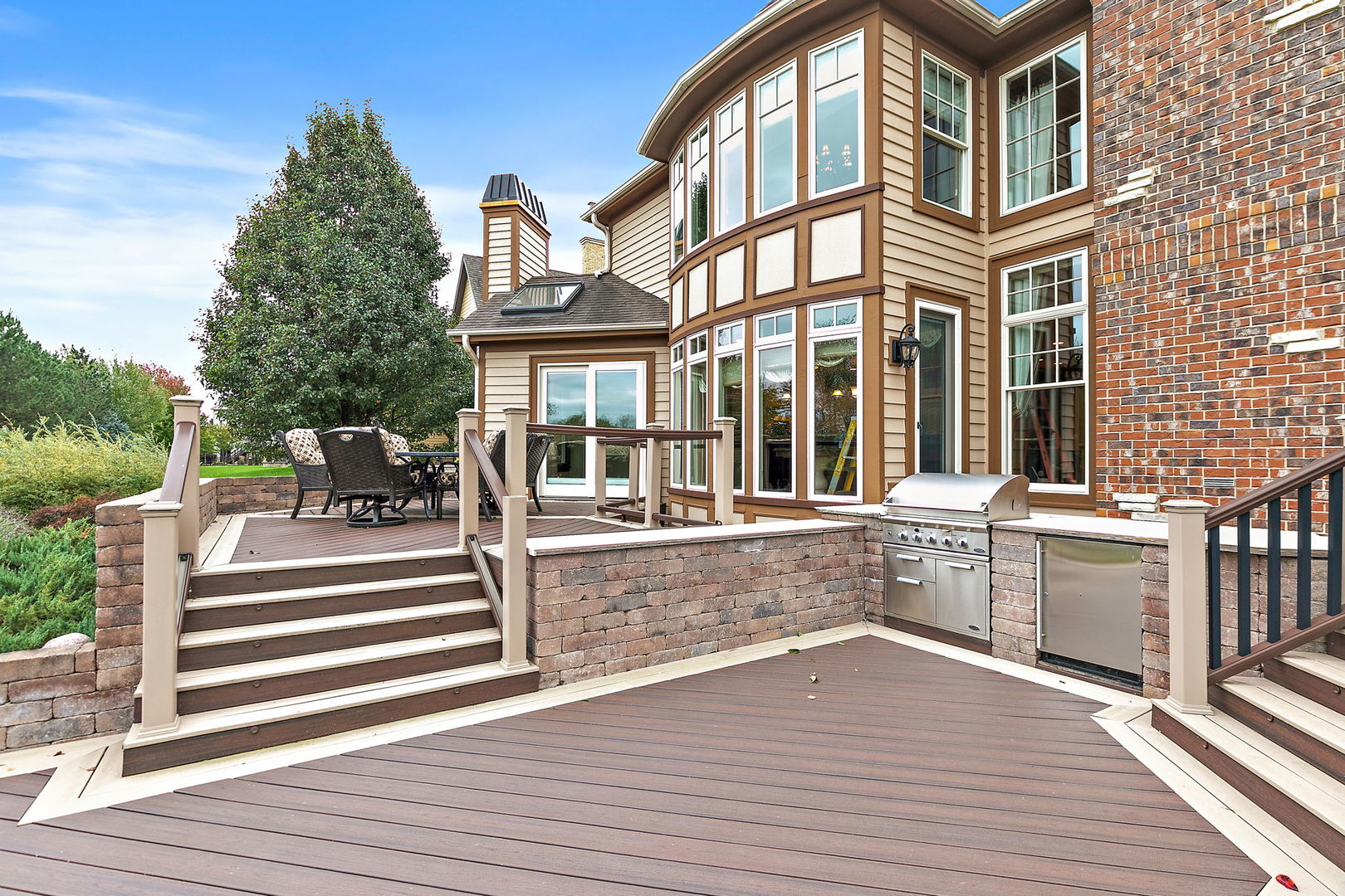 3660 Broadleaf Avenue, Elgin, IL 60124