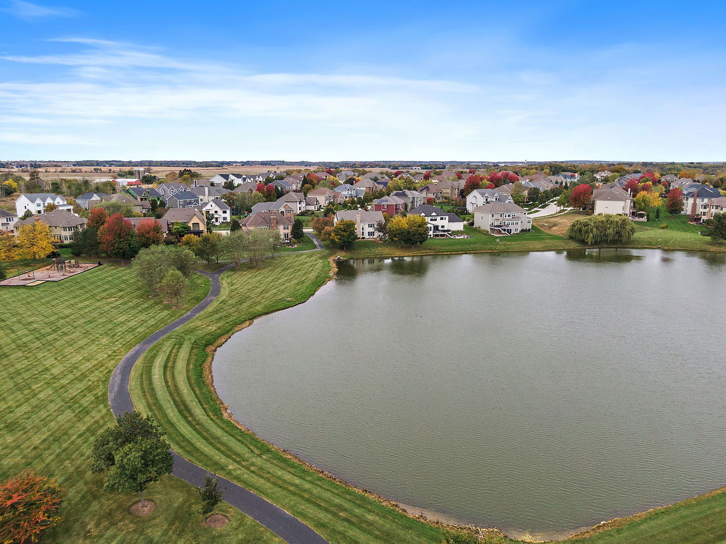 3660 Broadleaf Avenue, Elgin, IL 60124