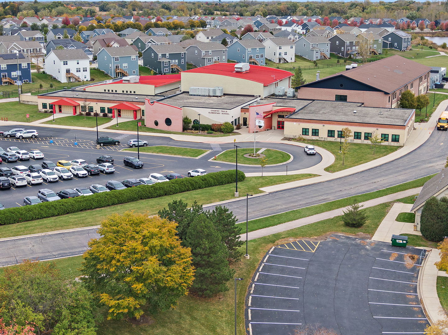 3660 Broadleaf Avenue, Elgin, IL 60124