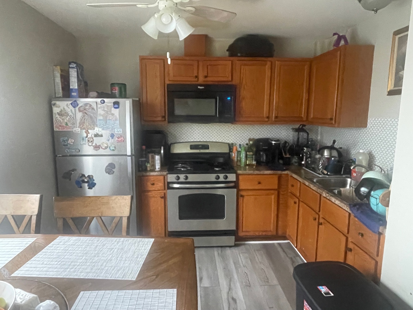 944 Miller Avenue, Streamwood, IL 60107