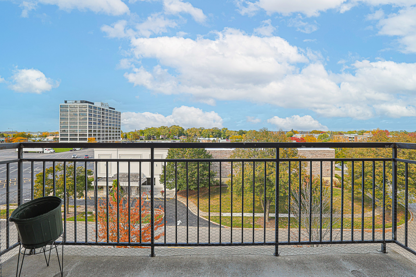 405 Creekside Drive #505, Palatine, IL 60074