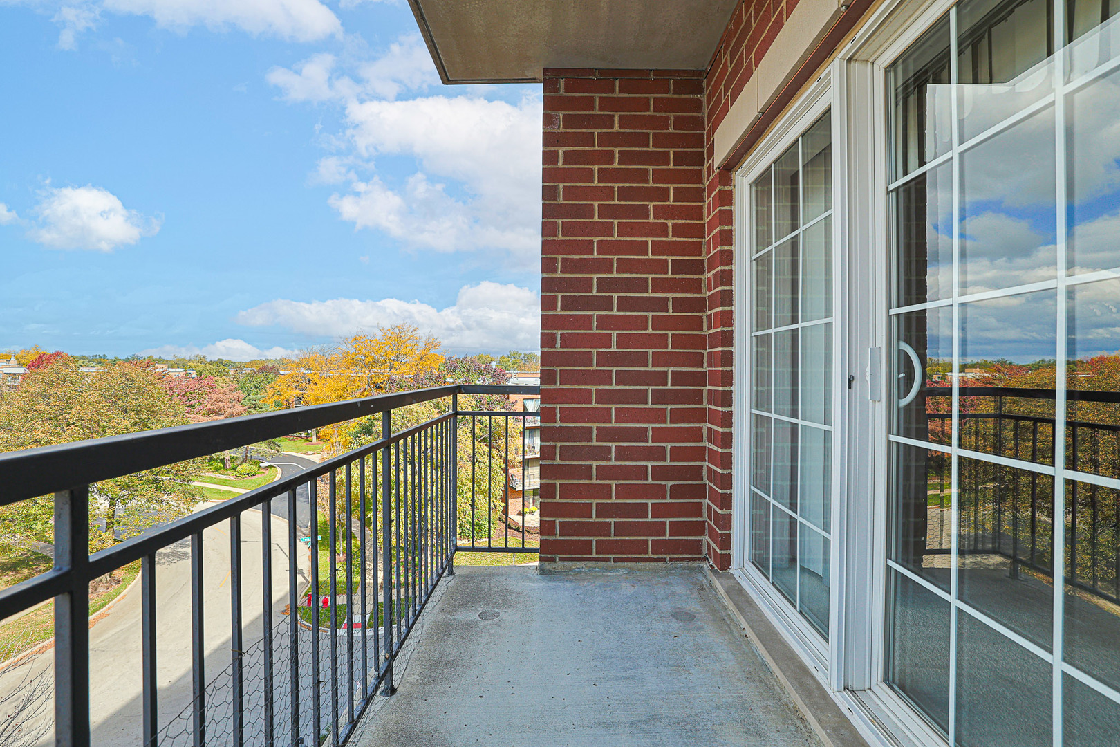 405 Creekside Drive #505, Palatine, IL 60074