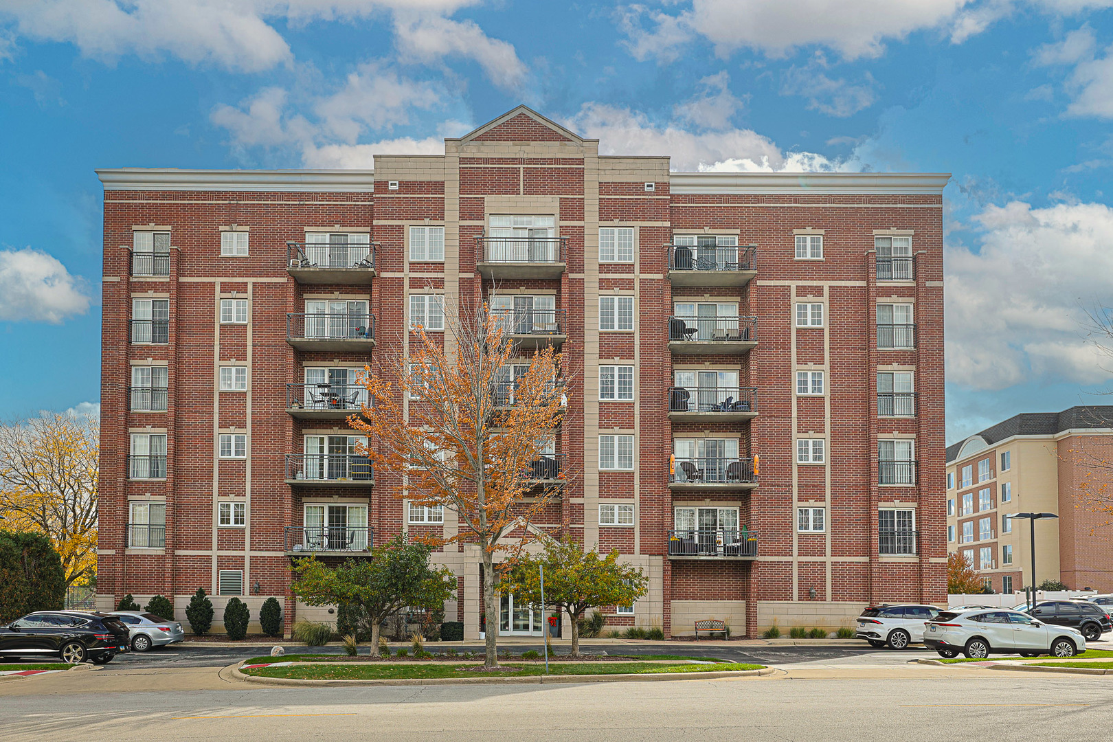405 Creekside Drive #505, Palatine, IL 60074