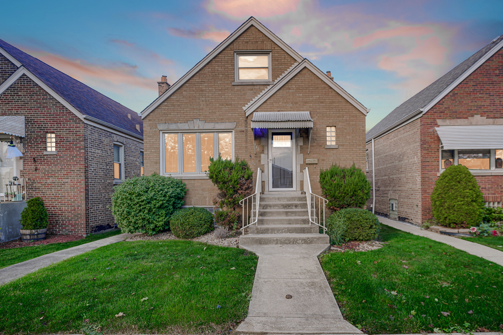 5248 S Narragansett Avenue, Chicago, IL 60638