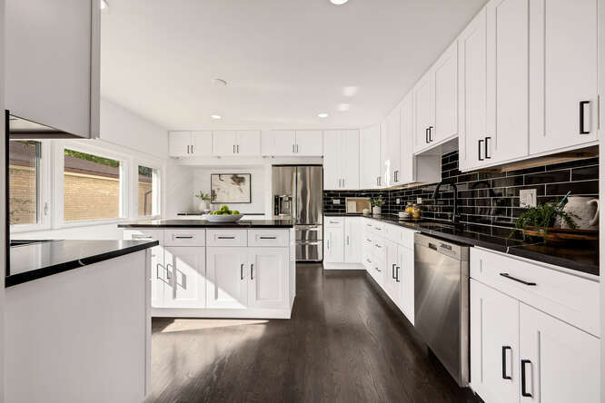 143 Bassford Avenue, La Grange, IL 60525