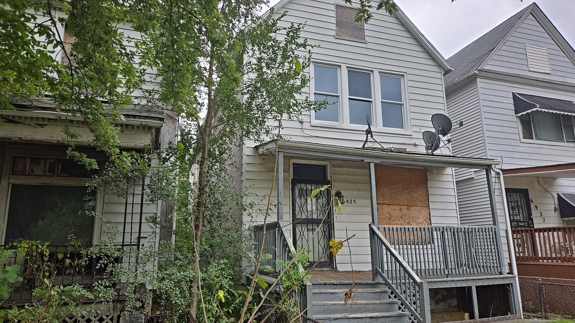 6925 S Stewart Avenue, Chicago, IL 60621