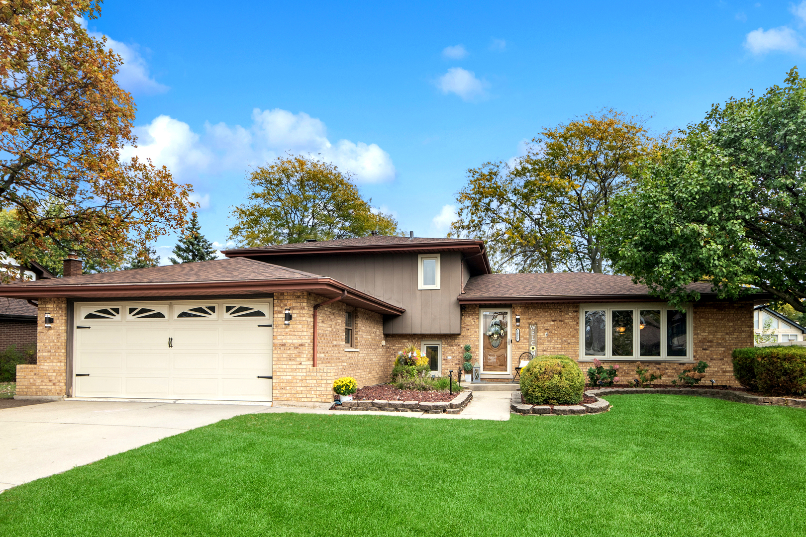 14037 Catherine Drive, Orland Park, IL 60462