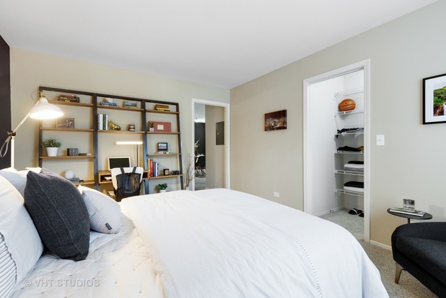 92 Aster Drive #2114, Schaumburg, IL 60173