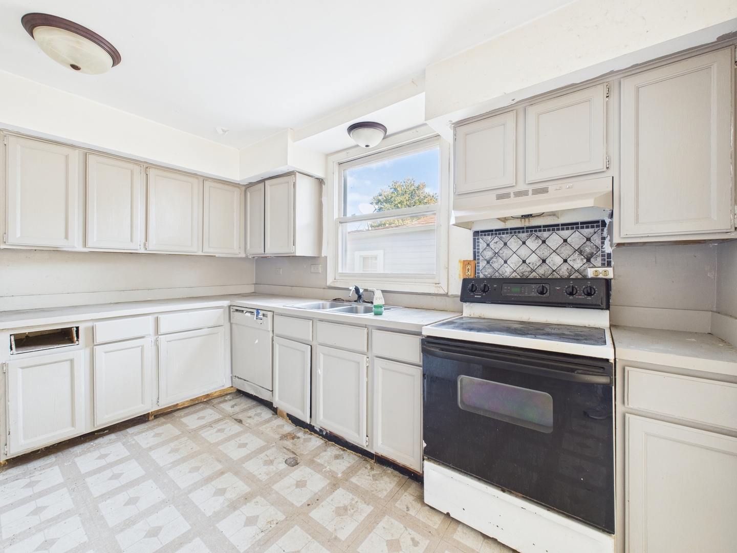 3836 W 110th Place, Chicago, IL 60655