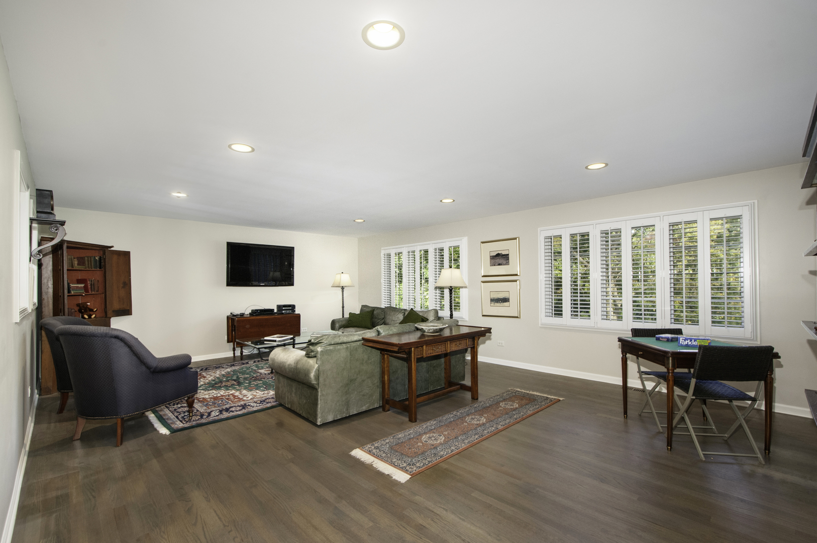 5209 Commonwealth Avenue, Western Springs, IL 60558