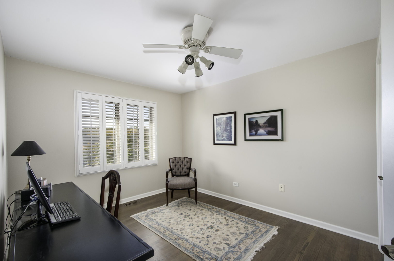 5209 Commonwealth Avenue, Western Springs, IL 60558