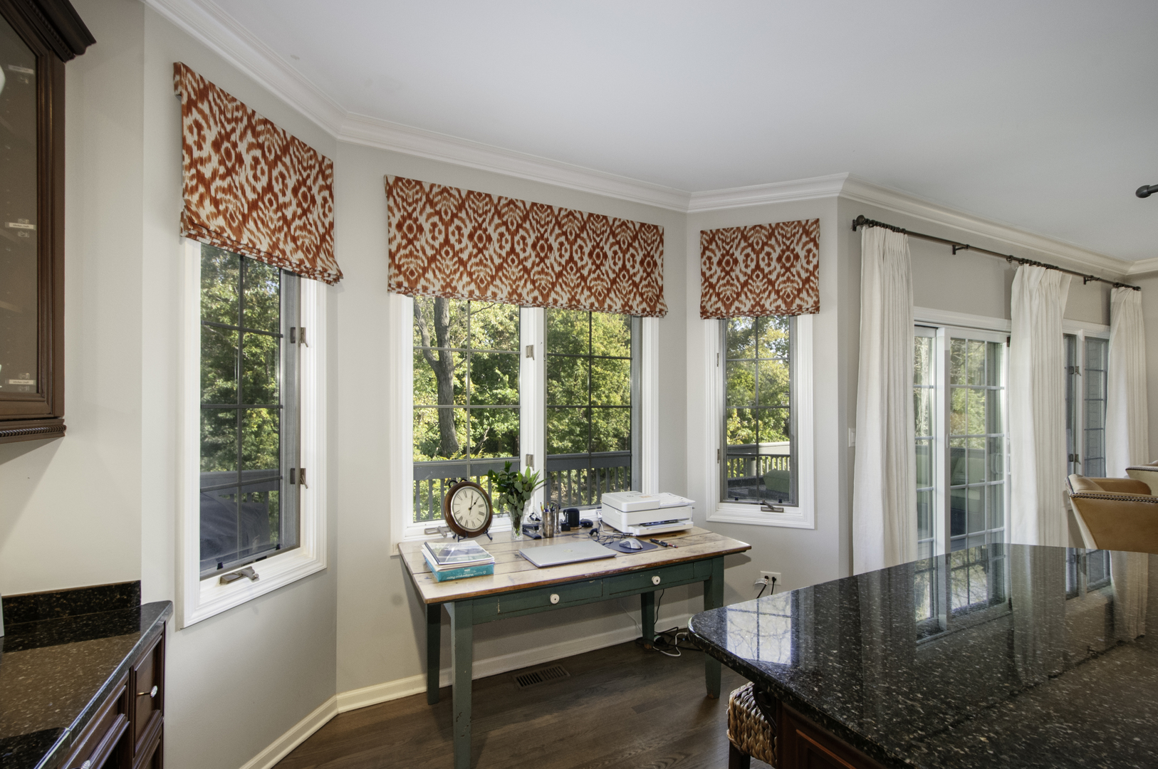 5209 Commonwealth Avenue, Western Springs, IL 60558