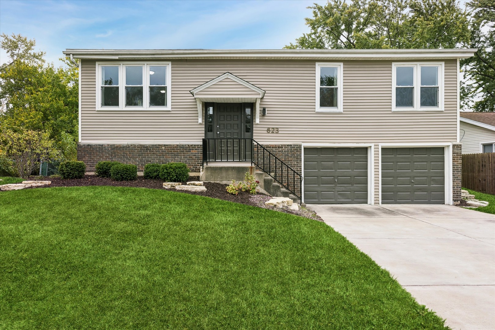 623 Cochise Circle, Bolingbrook, IL 60440