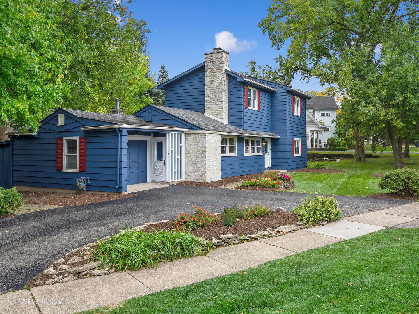 Clarendon Hills, IL 60514