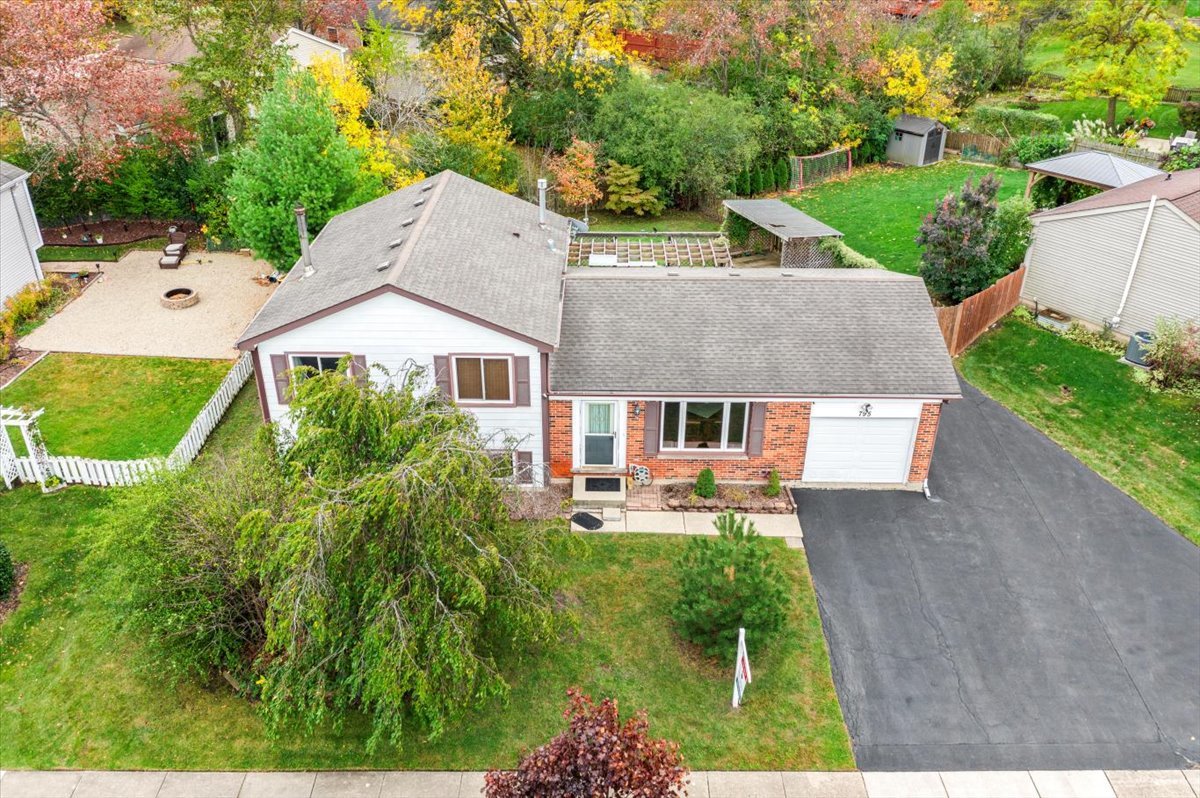 795 Harvest Drive, Lake Zurich, IL 60047