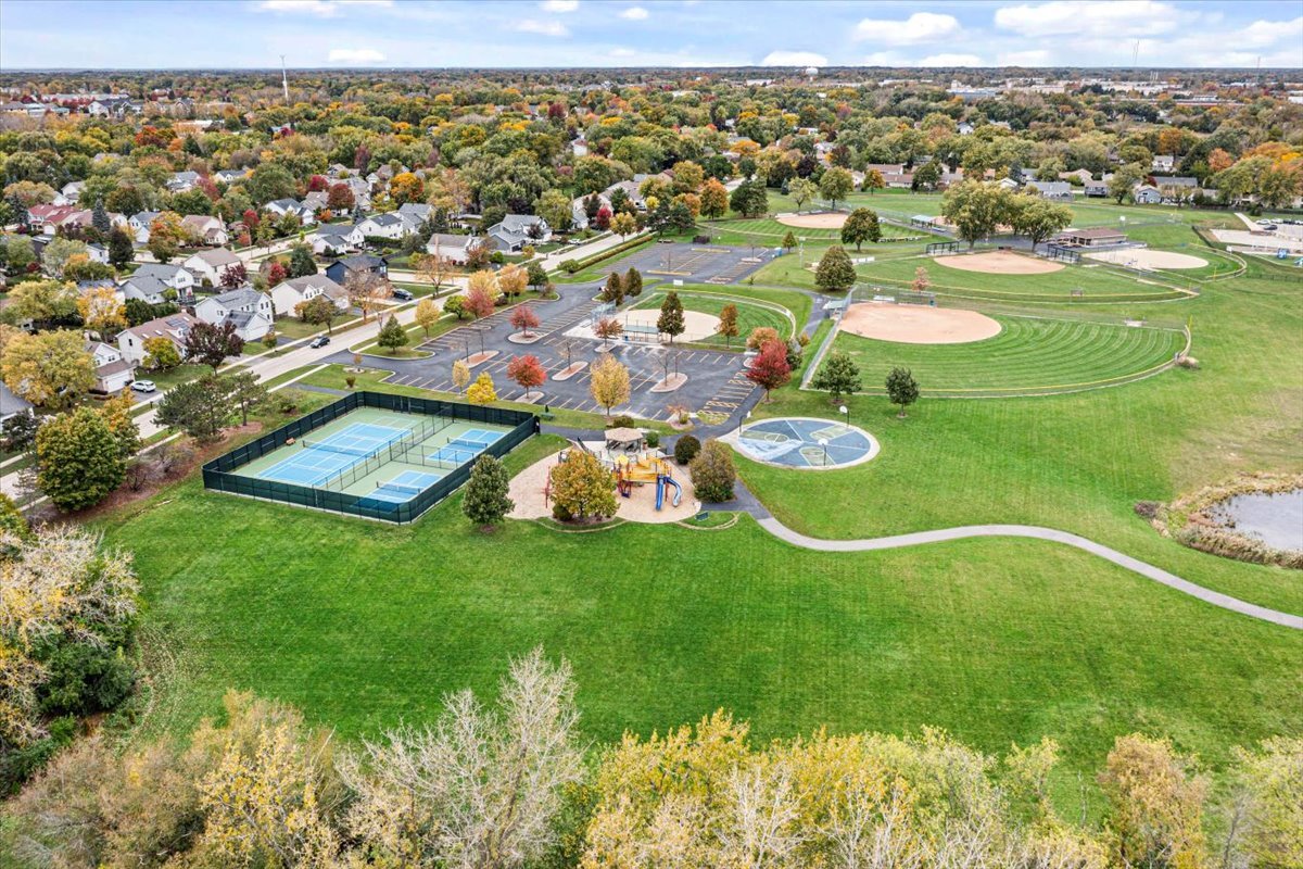 795 Harvest Drive, Lake Zurich, IL 60047