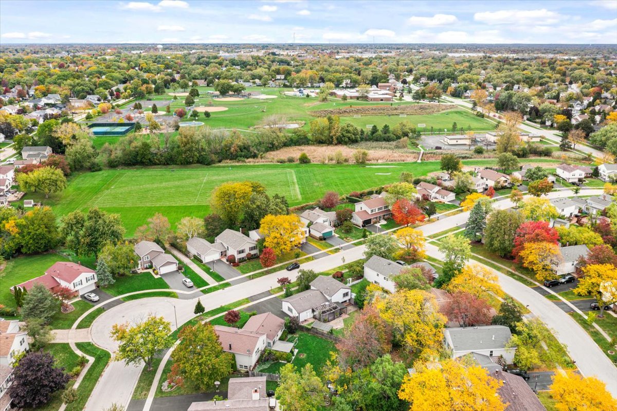 795 Harvest Drive, Lake Zurich, IL 60047