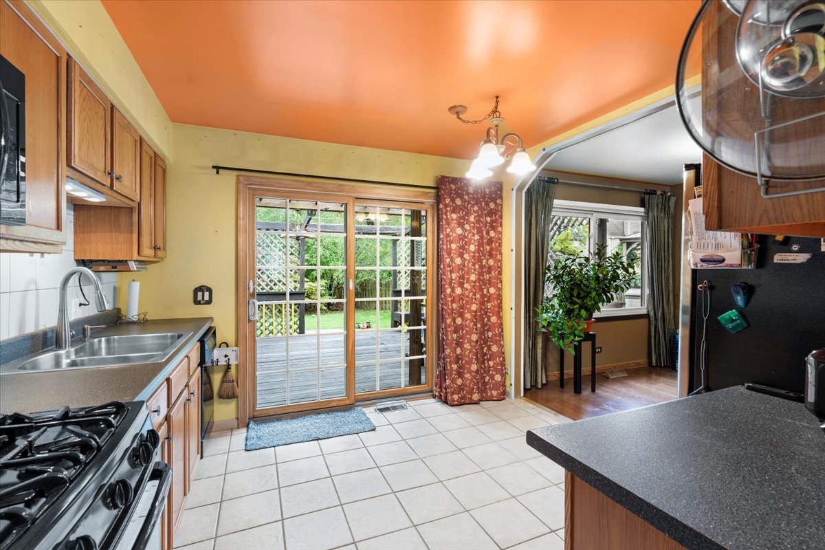 795 Harvest Drive, Lake Zurich, IL 60047