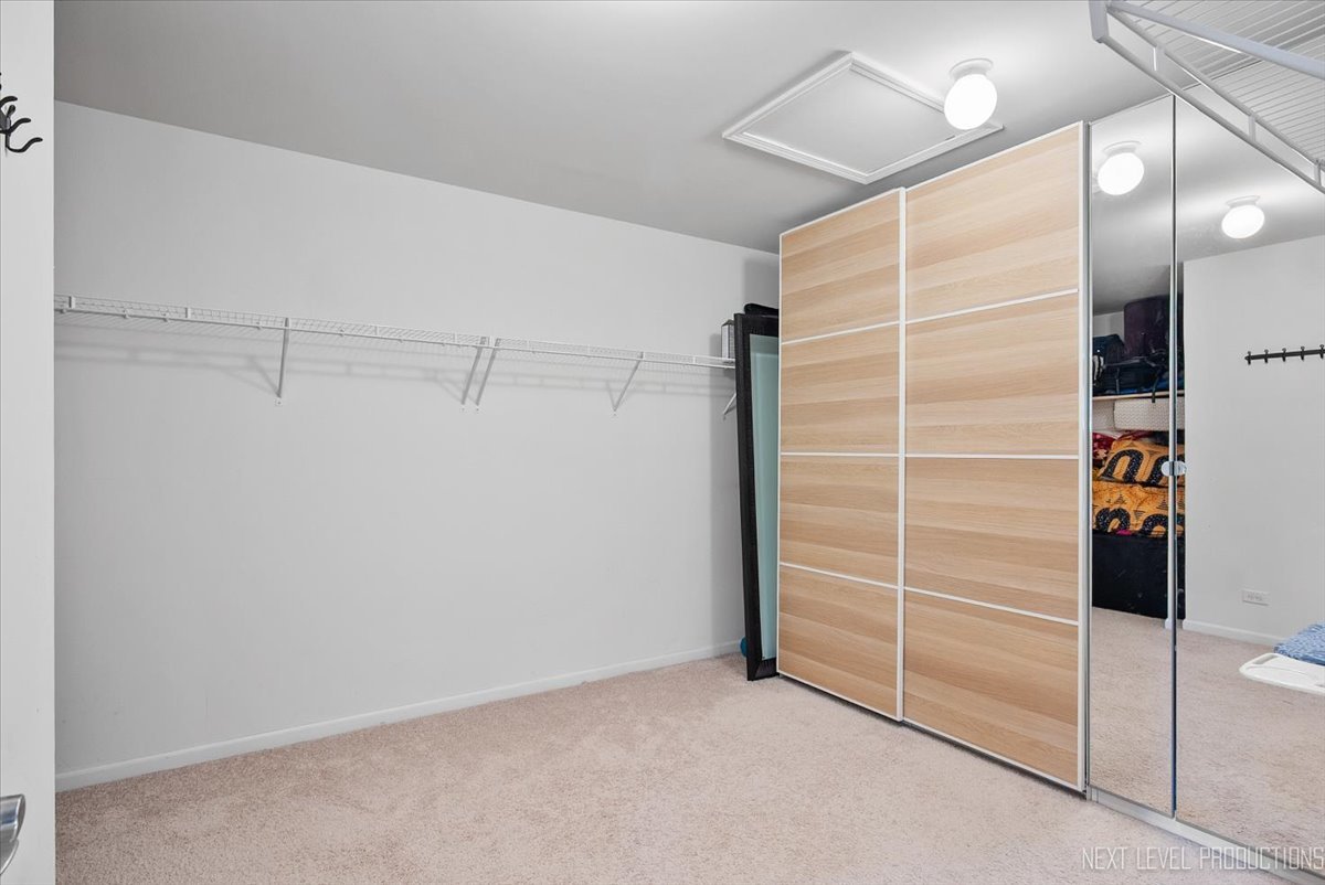 73 W Illinois Avenue, Palatine, IL 60067