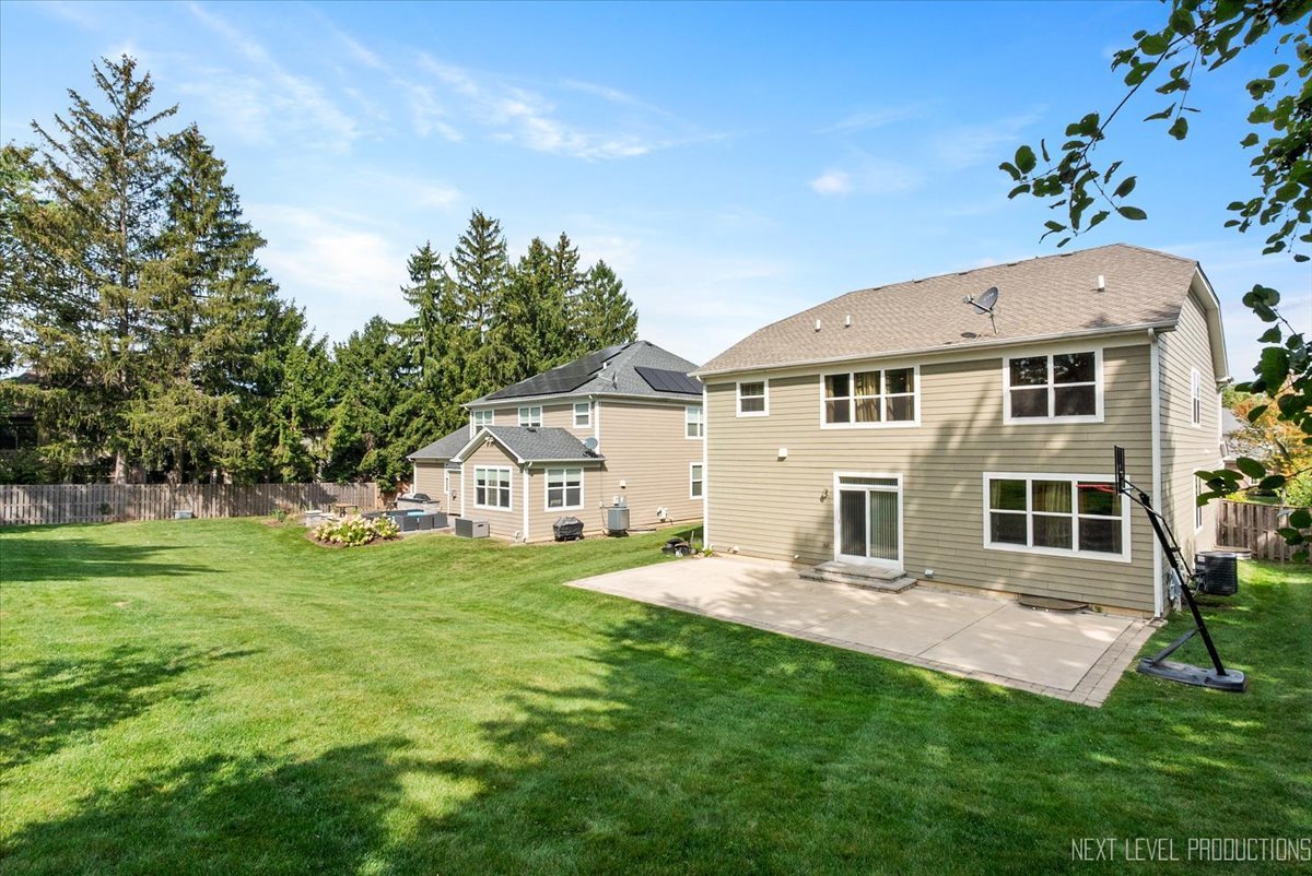 73 W Illinois Avenue, Palatine, IL 60067