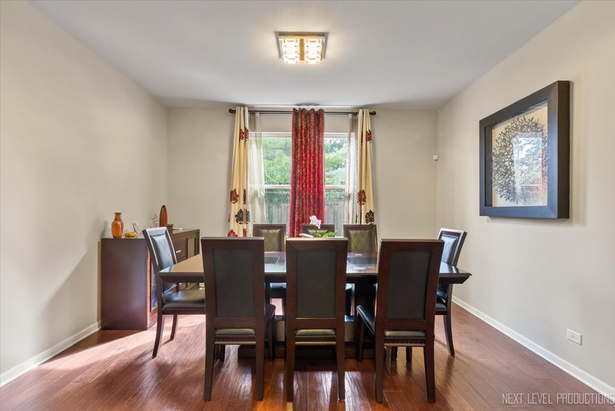 73 W Illinois Avenue, Palatine, IL 60067