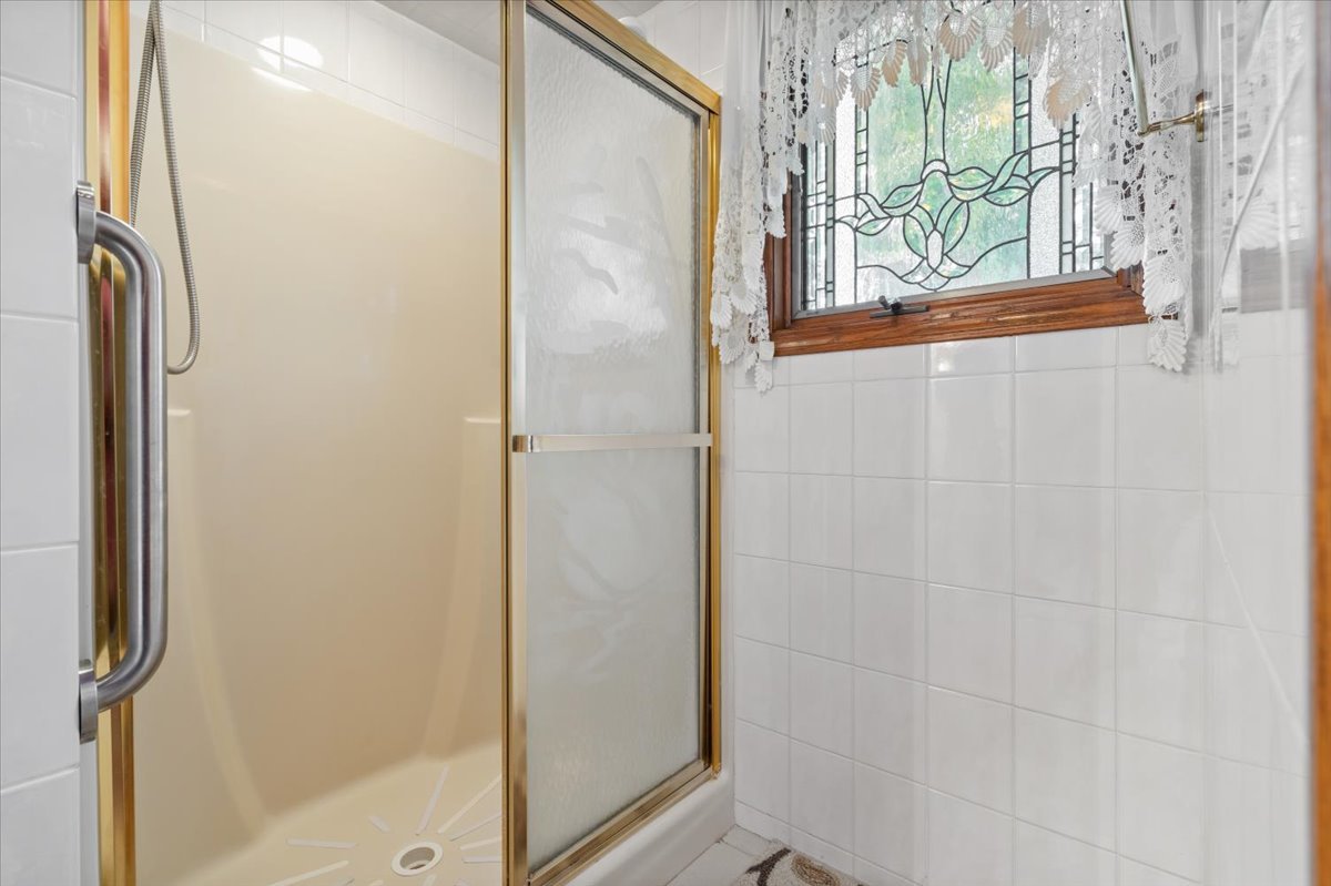 703 Newcastle Lane, Prospect Heights, IL 60070