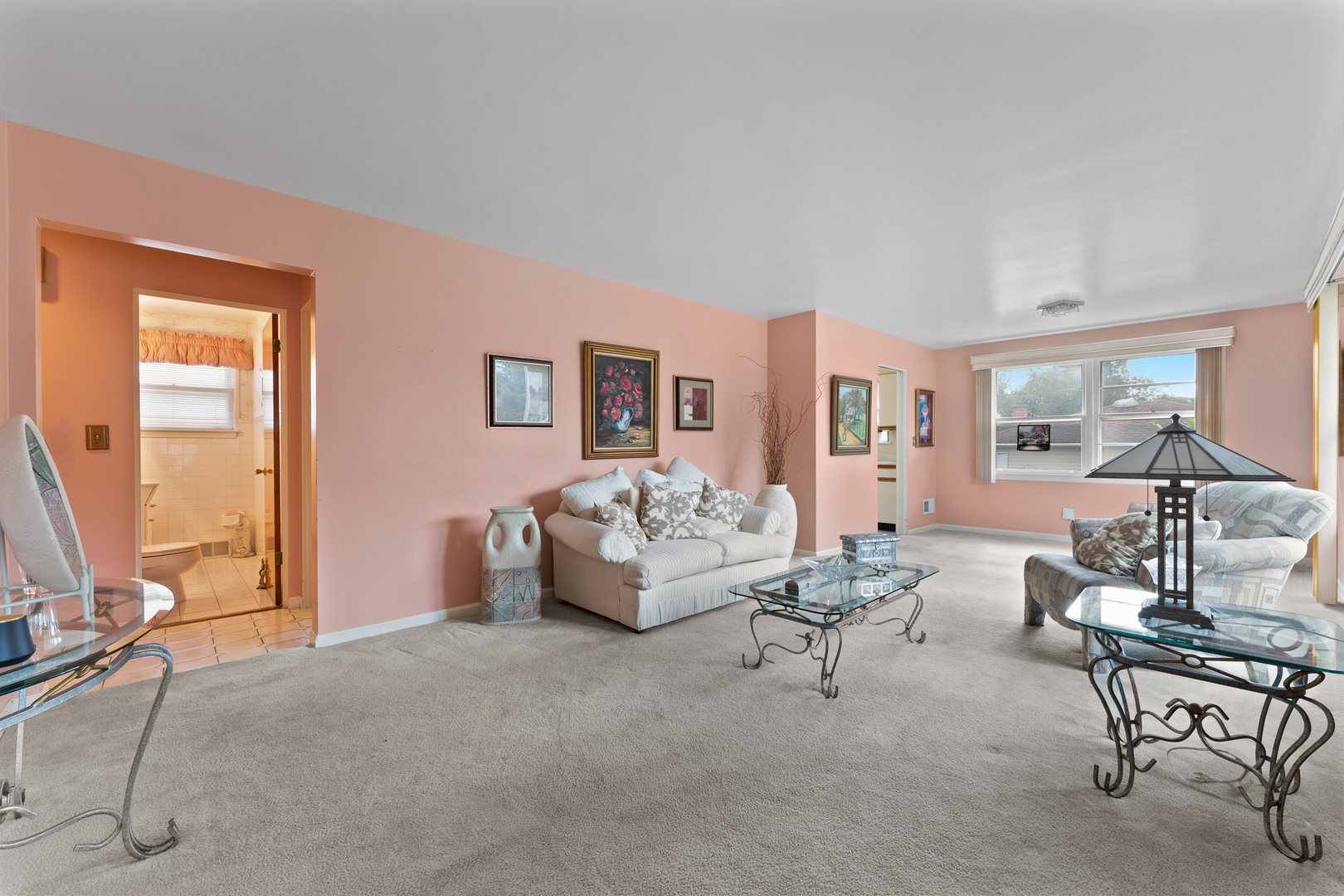 9555 Kildare Avenue, Skokie, IL 60076