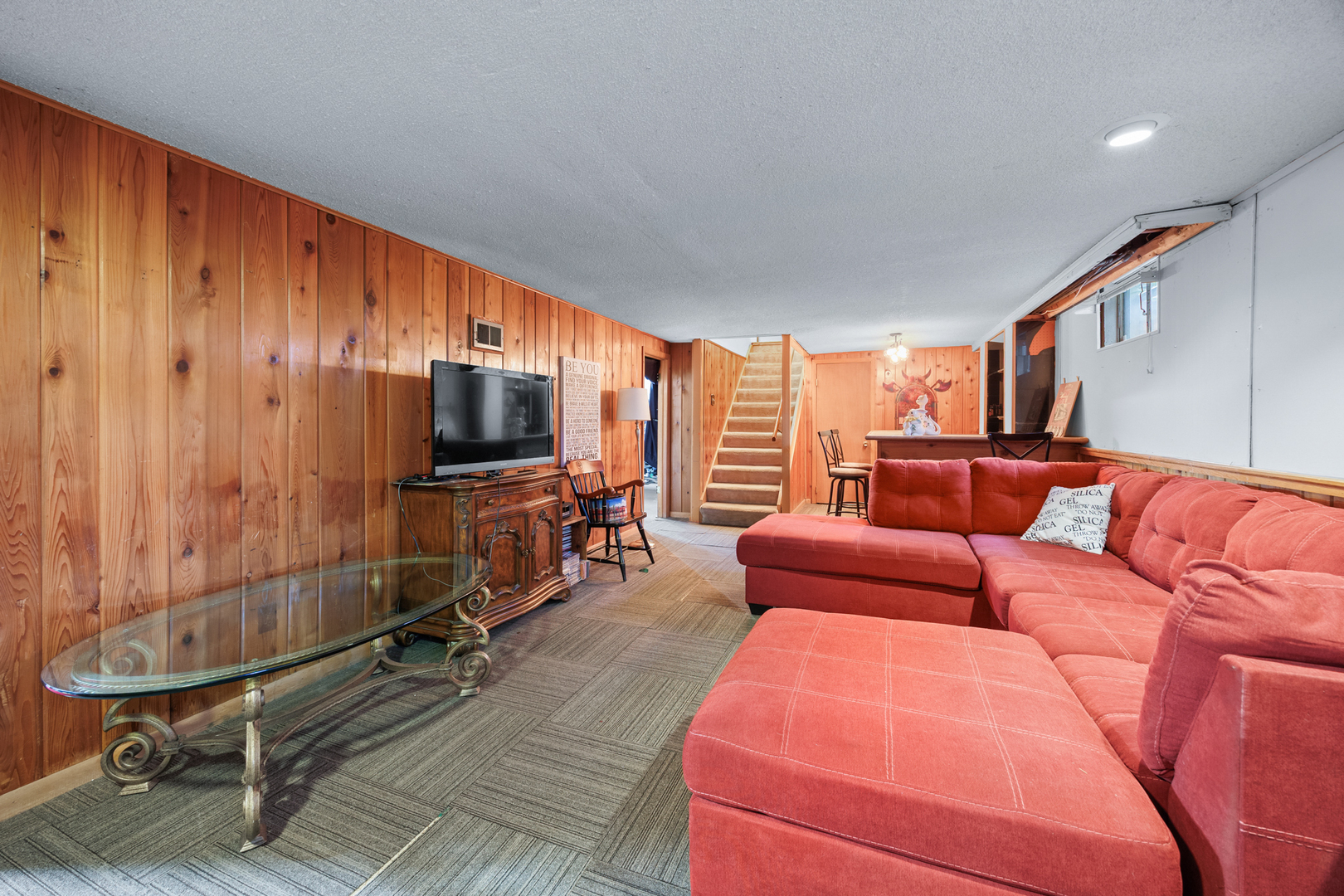 407 Keith Avenue, Crystal Lake, IL 60014