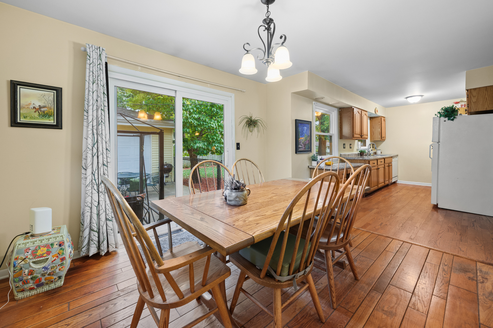 407 Keith Avenue, Crystal Lake, IL 60014