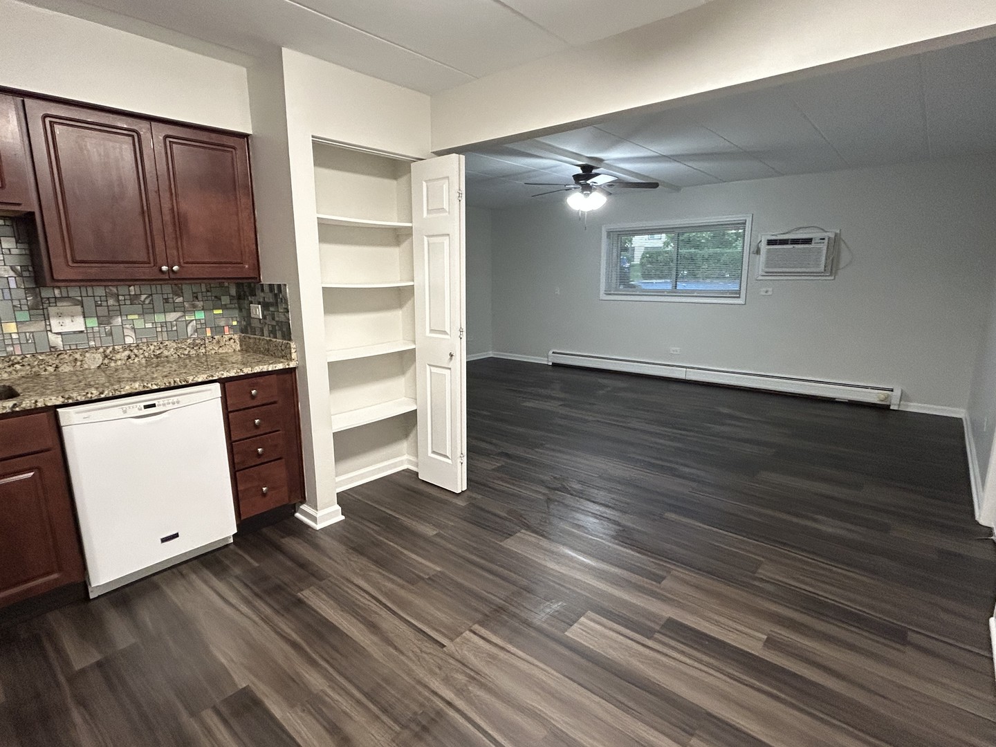 224 E Bailey Road #A, Naperville, IL 60565