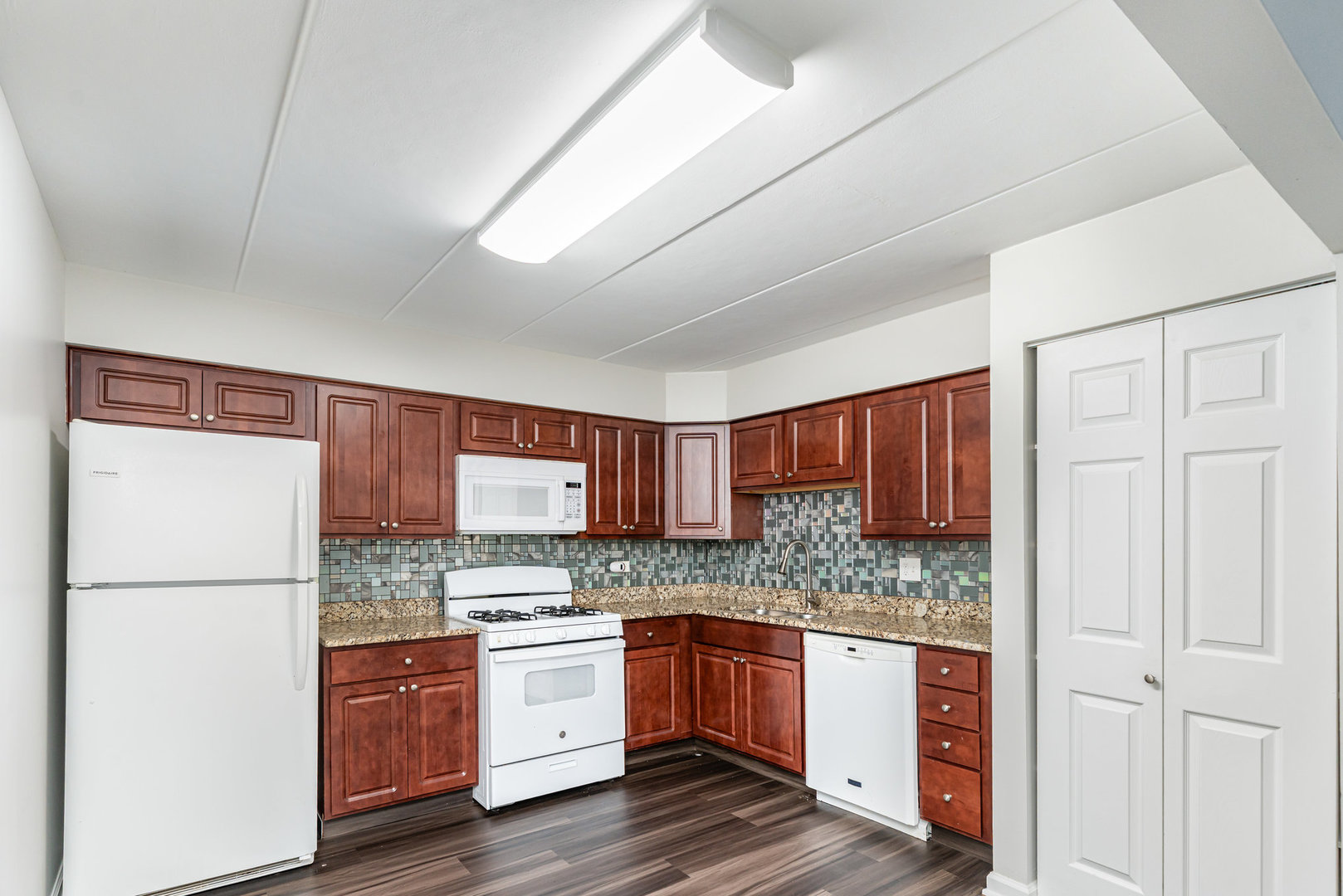 224 E Bailey Road #A, Naperville, IL 60565