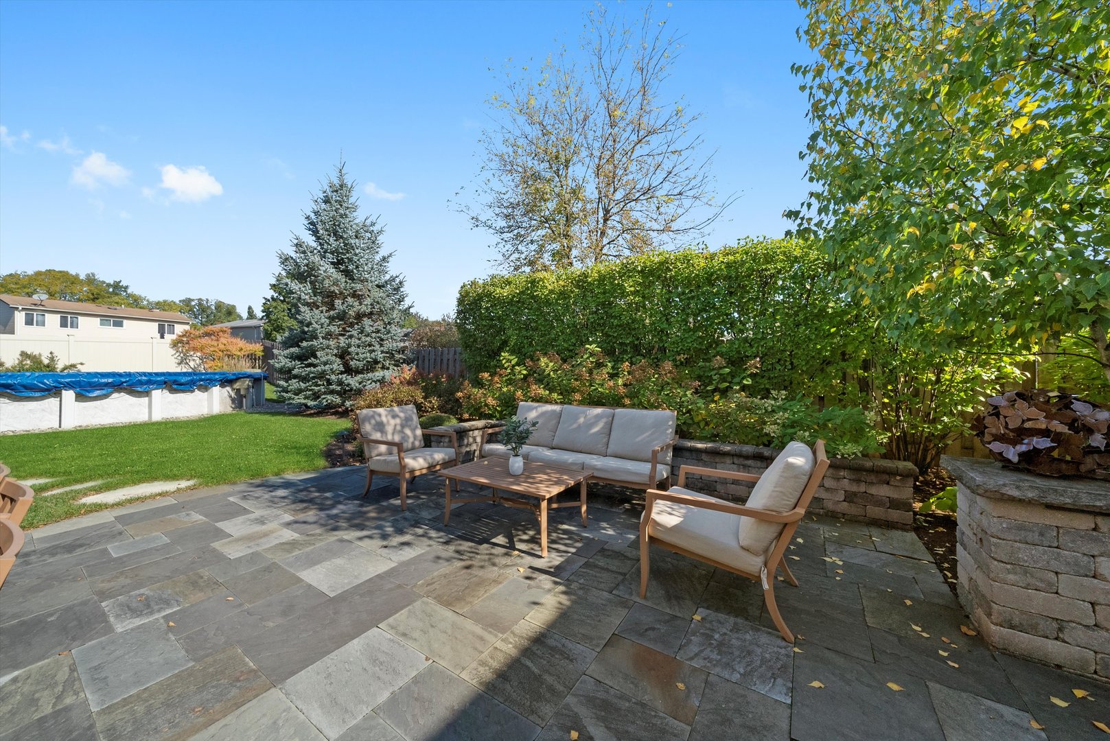 335 E HARRISON Street, Elmhurst, IL 60126