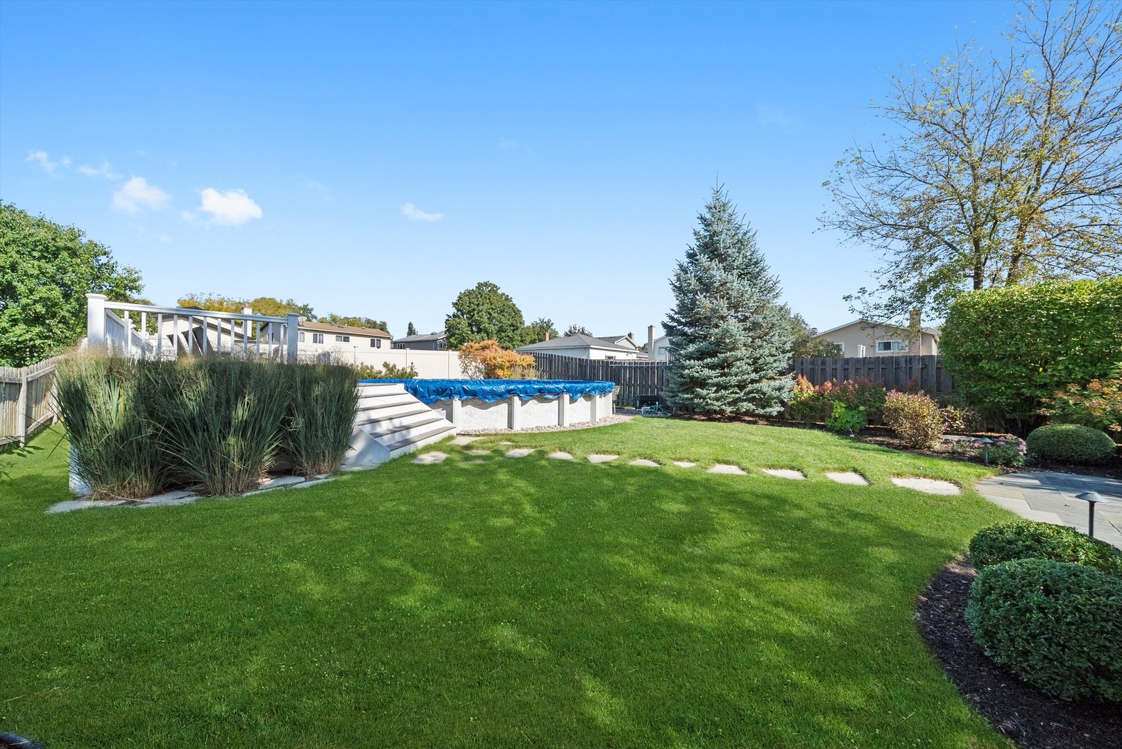 335 E HARRISON Street, Elmhurst, IL 60126