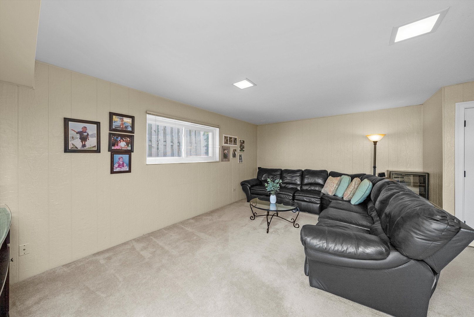 335 E HARRISON Street, Elmhurst, IL 60126