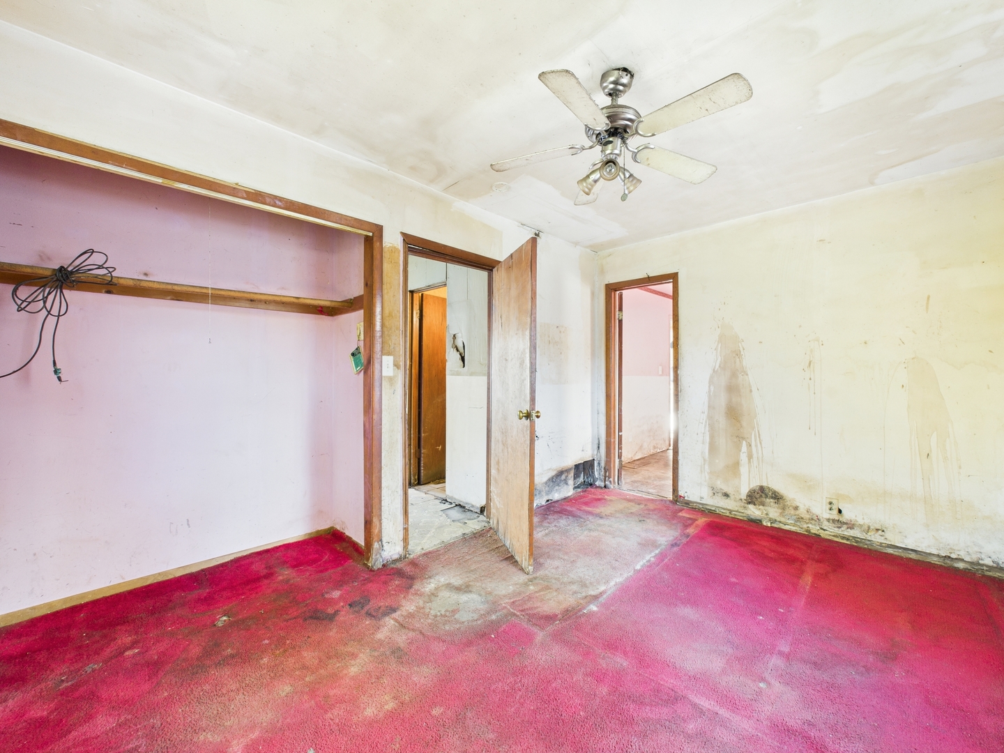 527 Sehring Street, Joliet, IL 60436