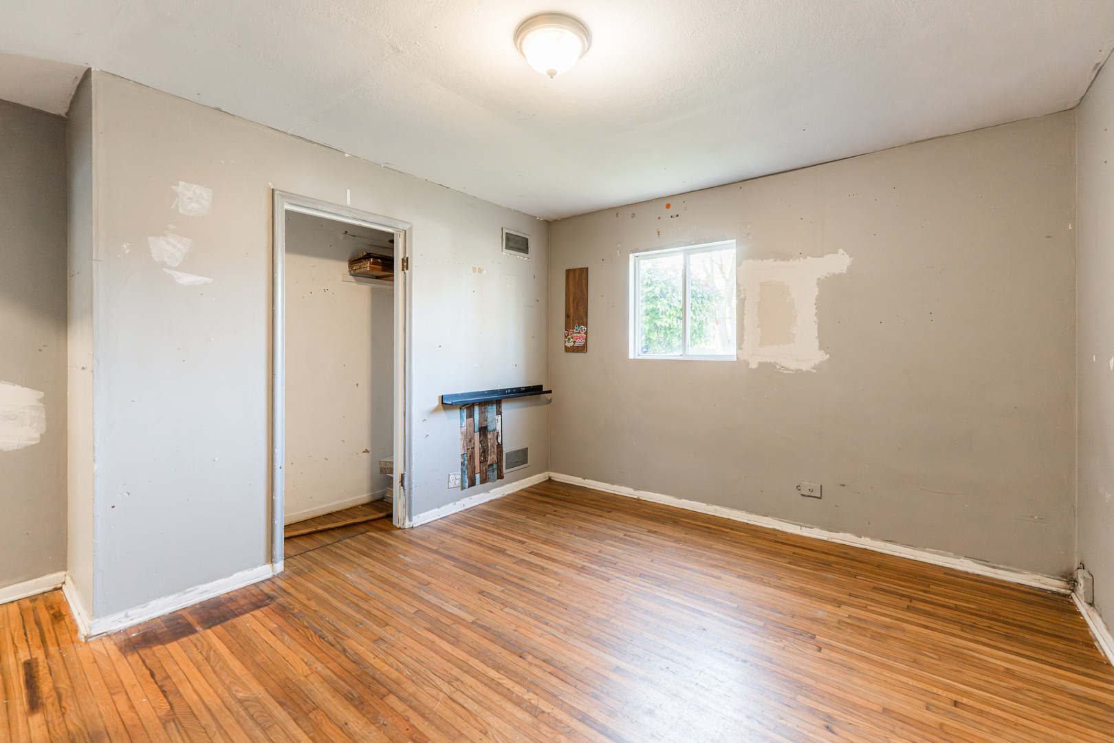 213 May Street, Bensenville, IL 60106