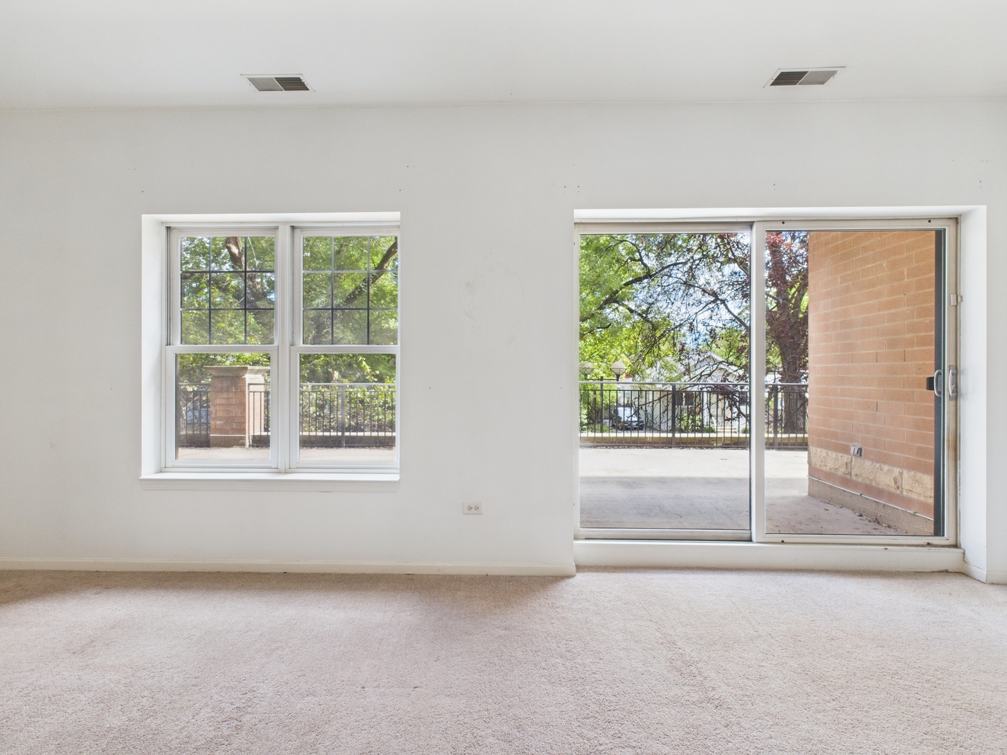 5100 W 96th Street #204, Oak Lawn, IL 60453