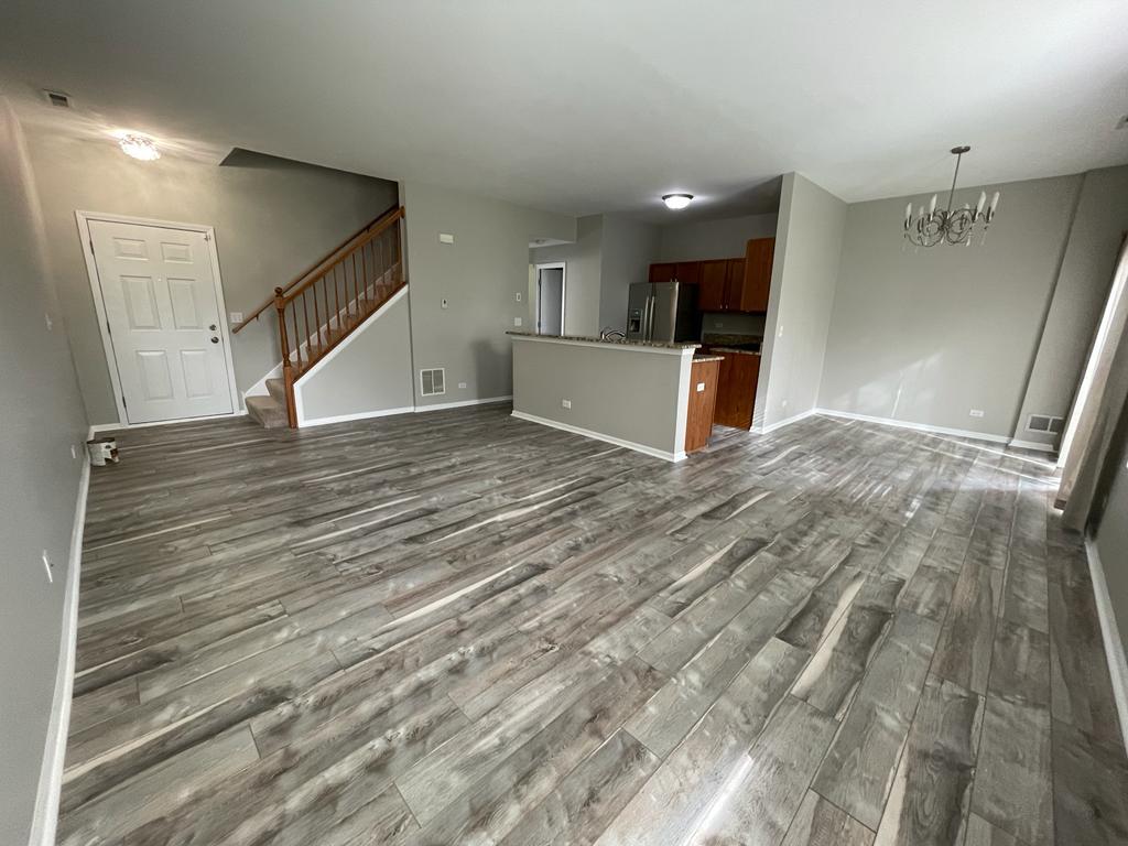 3915 Granite Court, Aurora, IL 60504