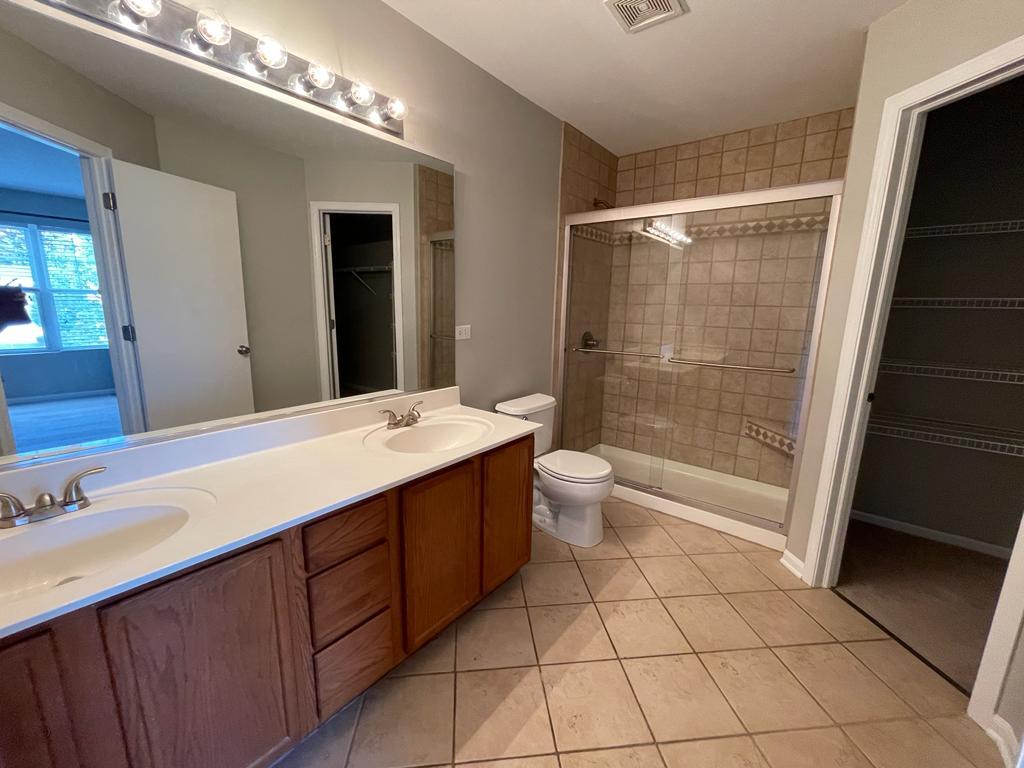 3915 Granite Court, Aurora, IL 60504