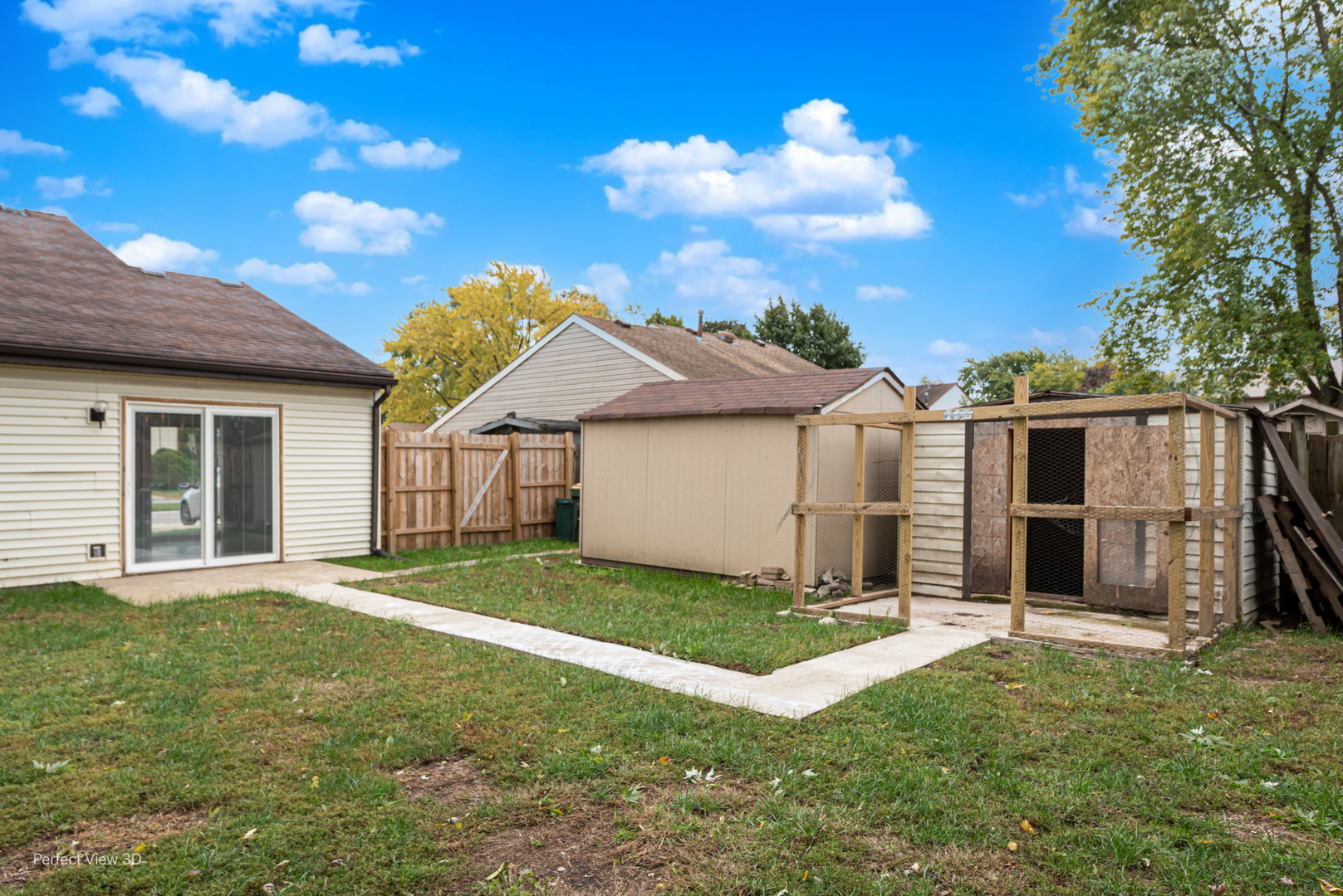 2S464 Cottonwood Court, Warrenville, IL 60555