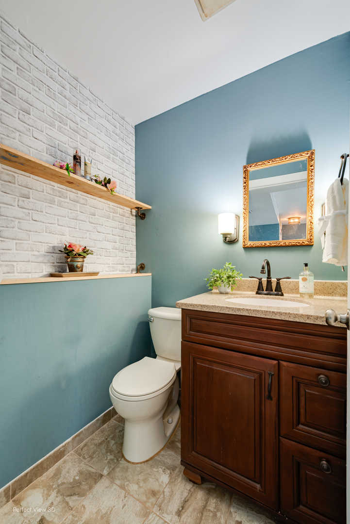 2S464 Cottonwood Court, Warrenville, IL 60555