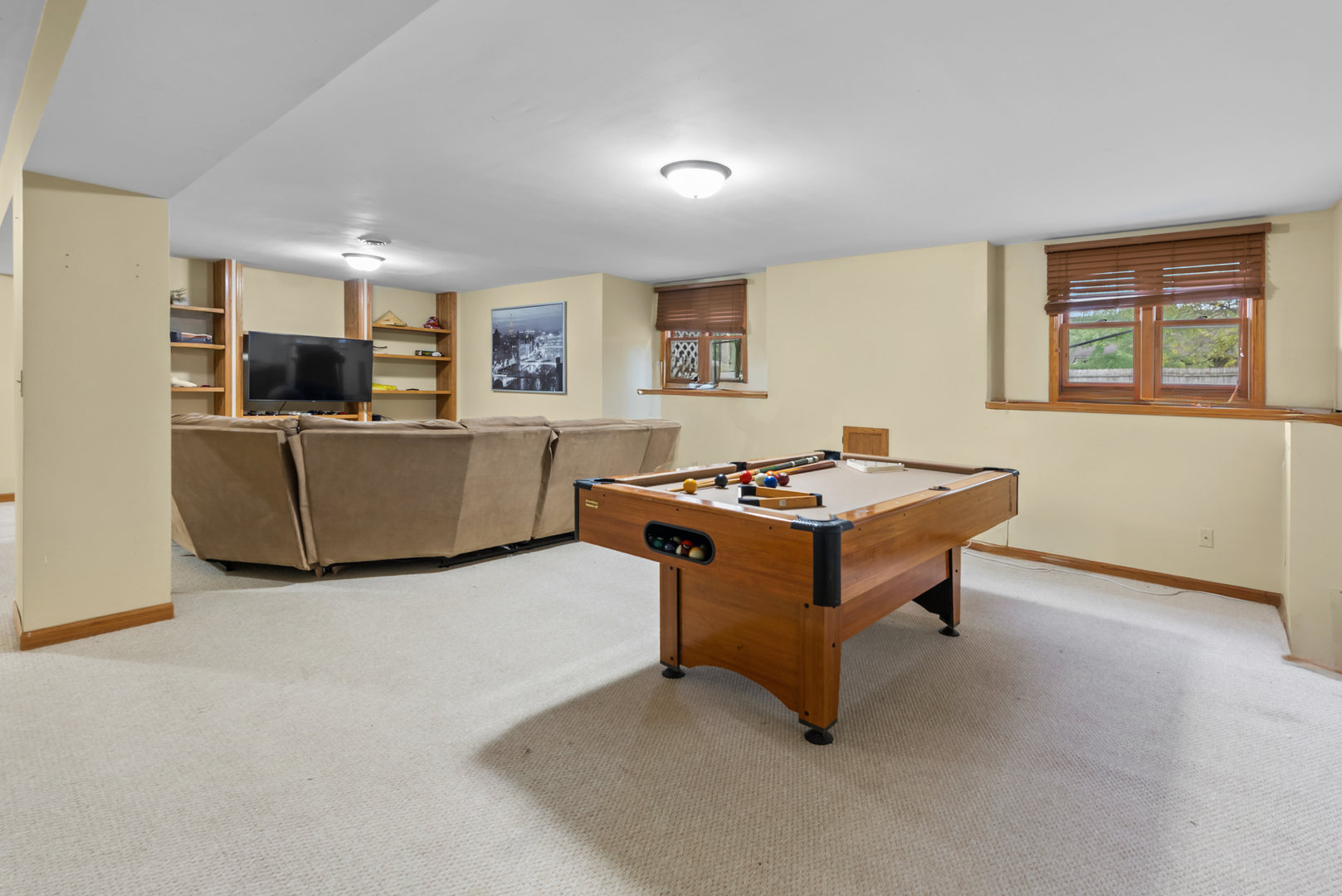 356 Ash Court, DeKalb, IL 60115