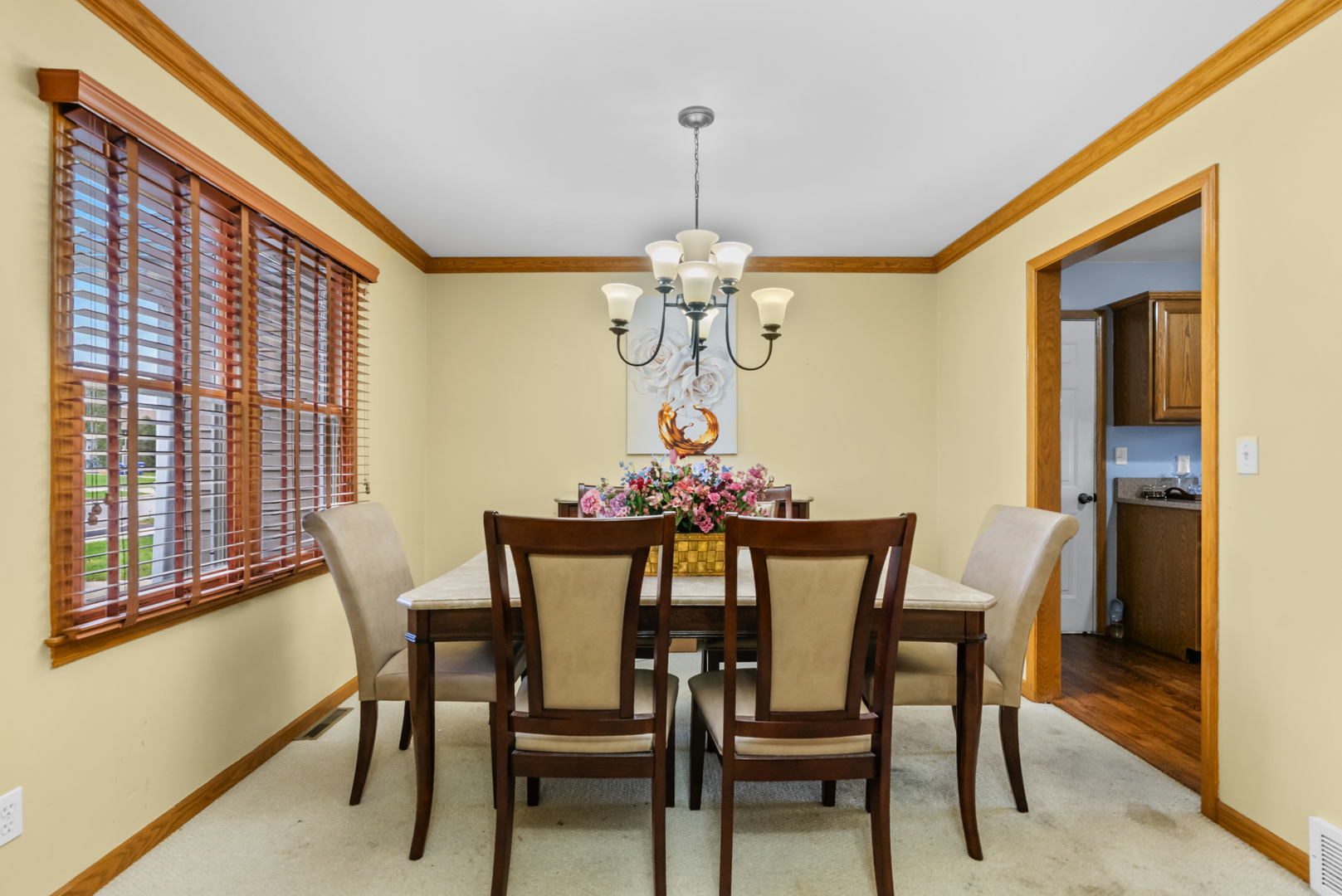 356 Ash Court, DeKalb, IL 60115